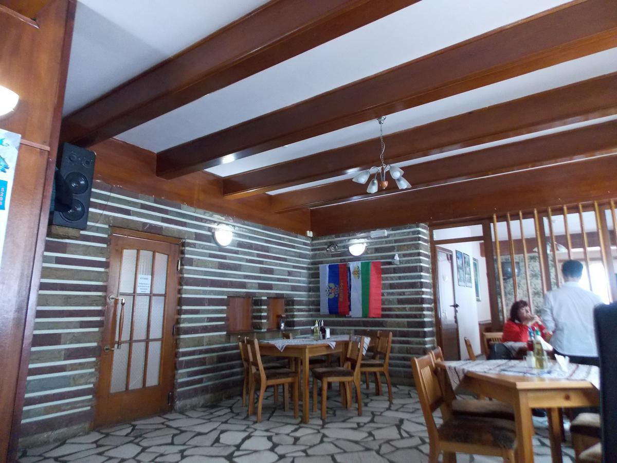 Boeritza Hotel Complex Vladaya Esterno foto